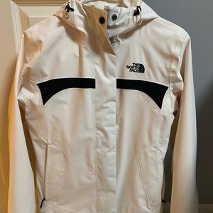 North face Girl/Woman’s Coat